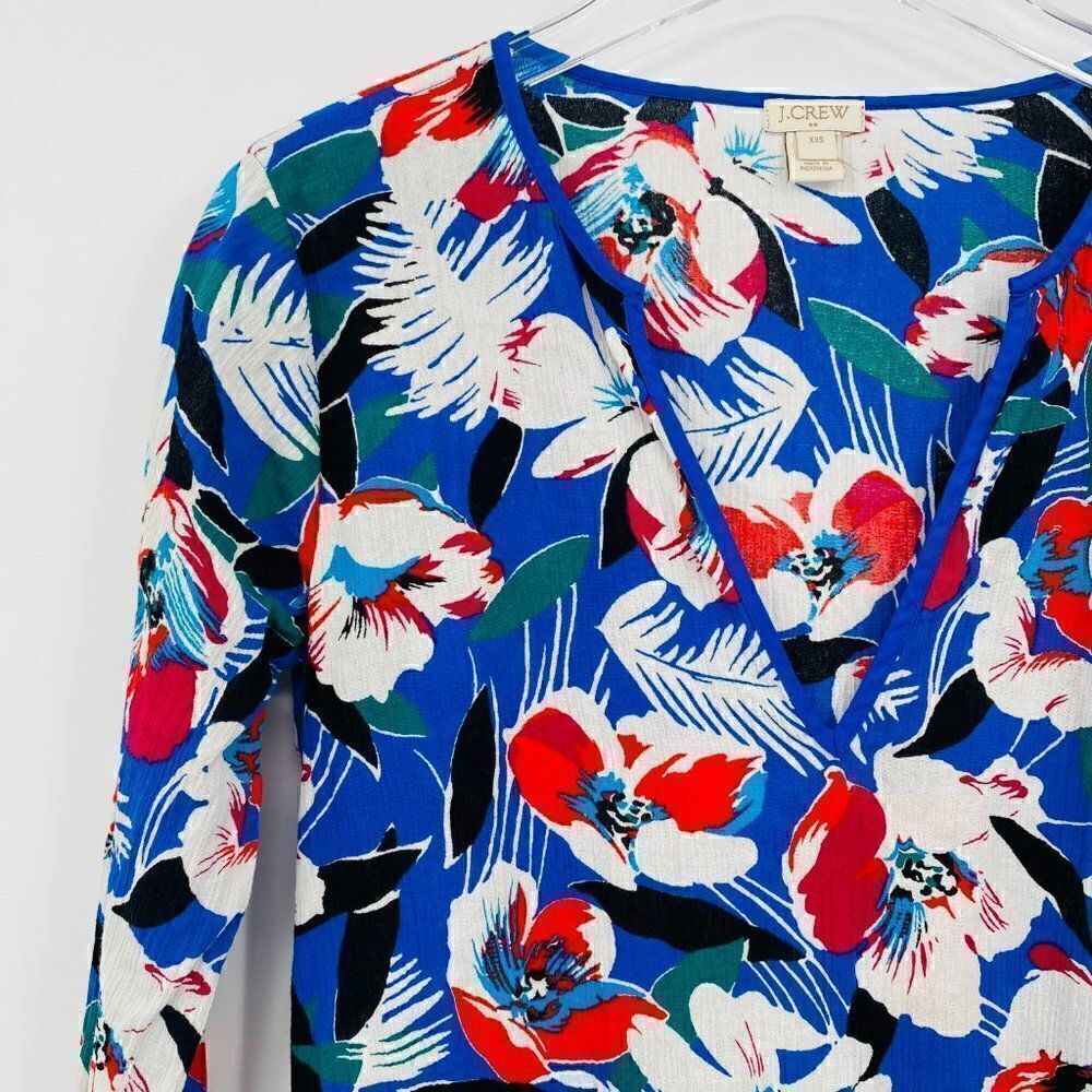 J. Crew Size XXS Blue & Red Floral 3/4 Sleeve V Neck Tissue Tunic Top Coverup - Picture 4 of 6